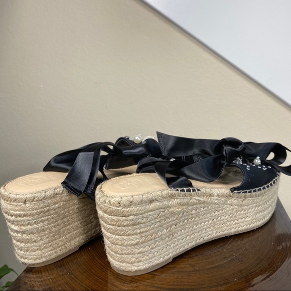 Guess - Tie Up Beaded Espradilles - Picture 8 of 14